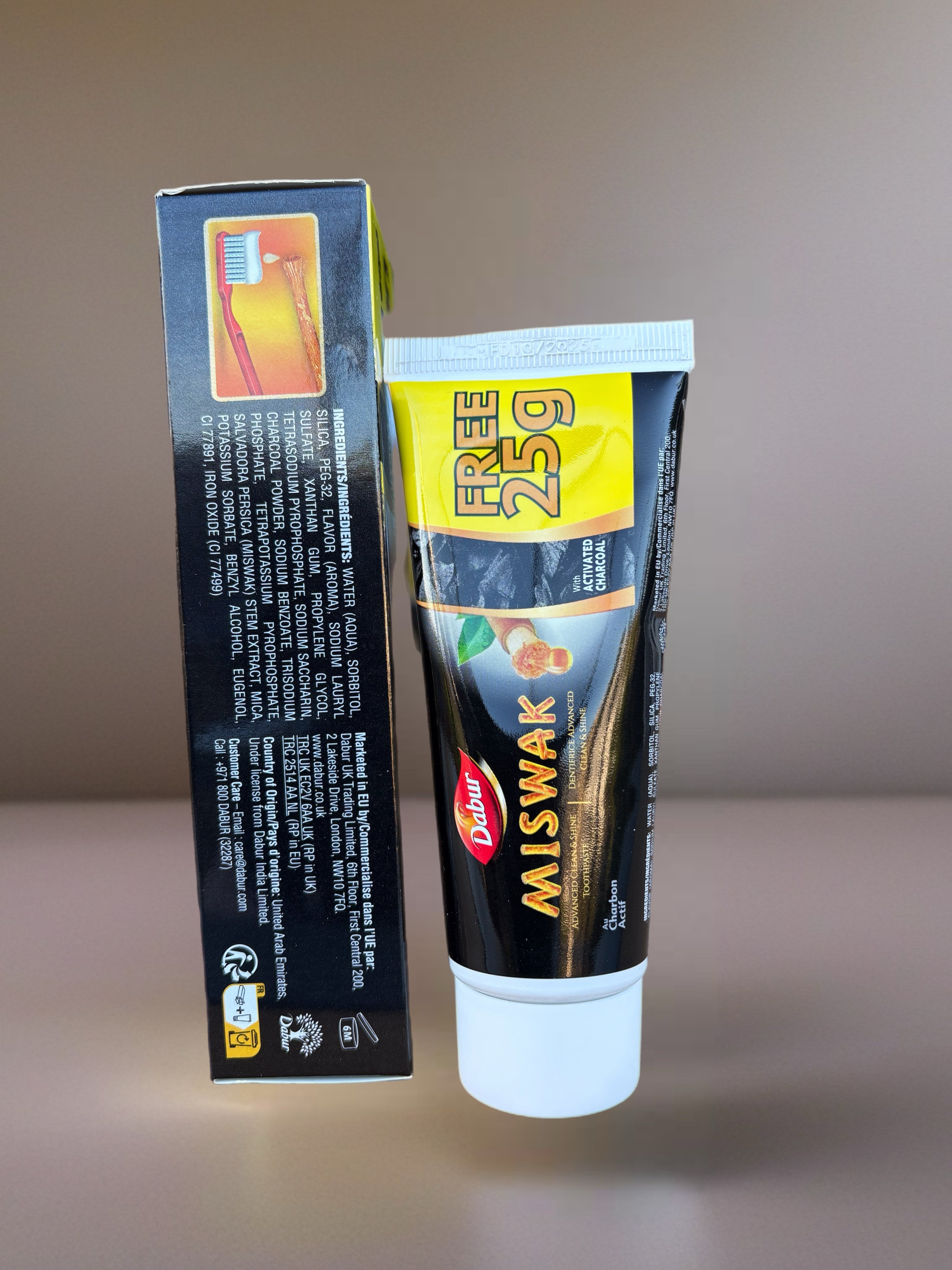 Miswak Pasta Aktivkohle (Dabur)
