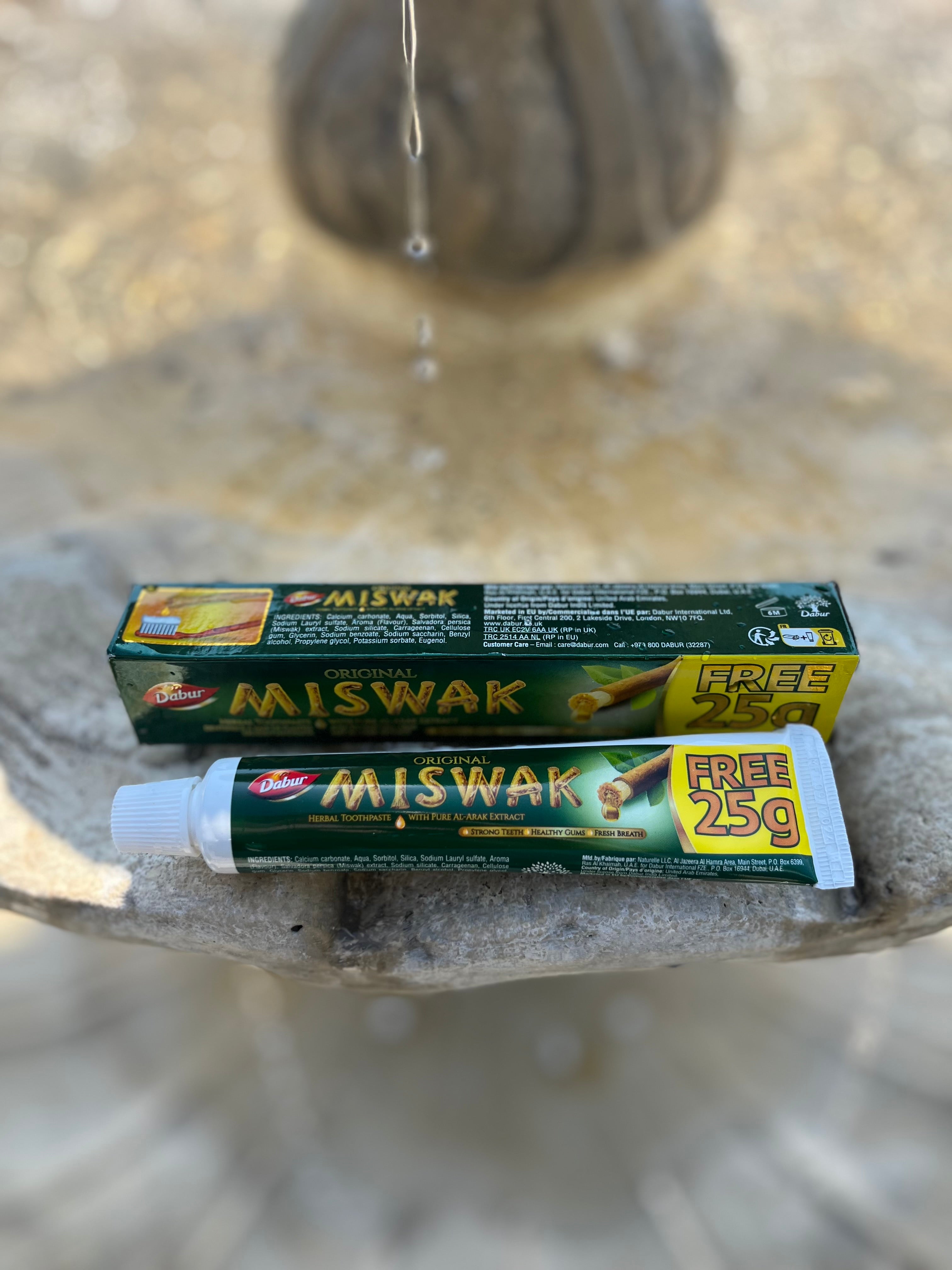 Miswak Pasta (Dabur)