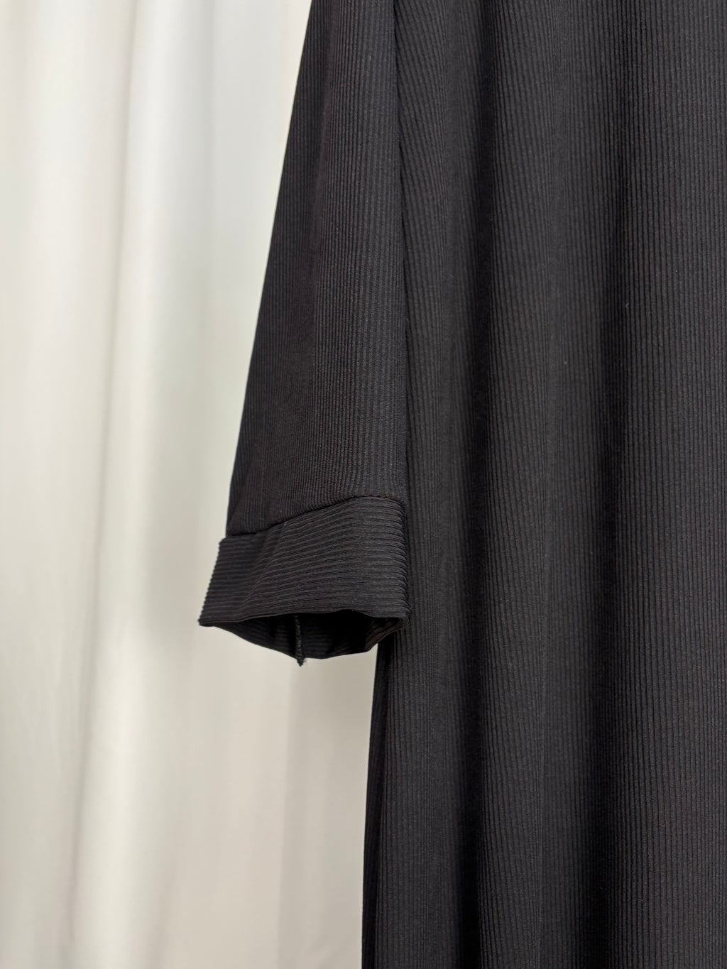 Basic Winter Abaya (schwarz) 1,40m